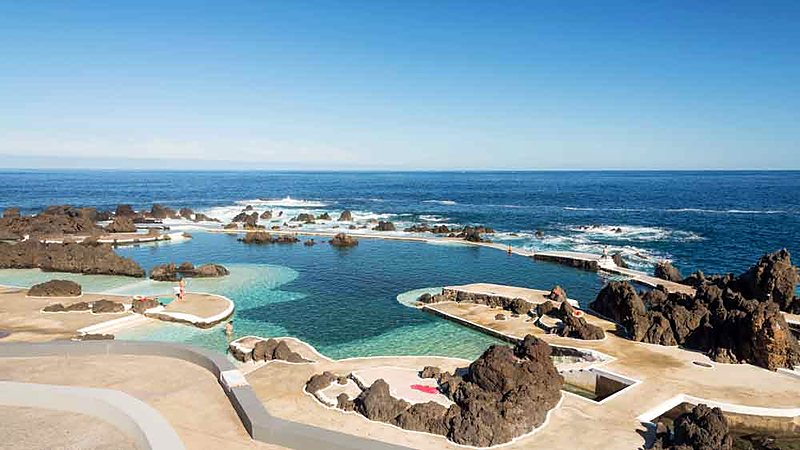 Meio dia · Porto Moniz