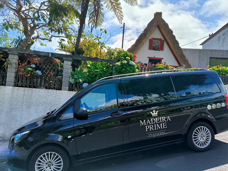 Mercedes Vito em Santana