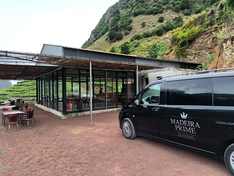 Mercedes Vito numa quinta da Madeira